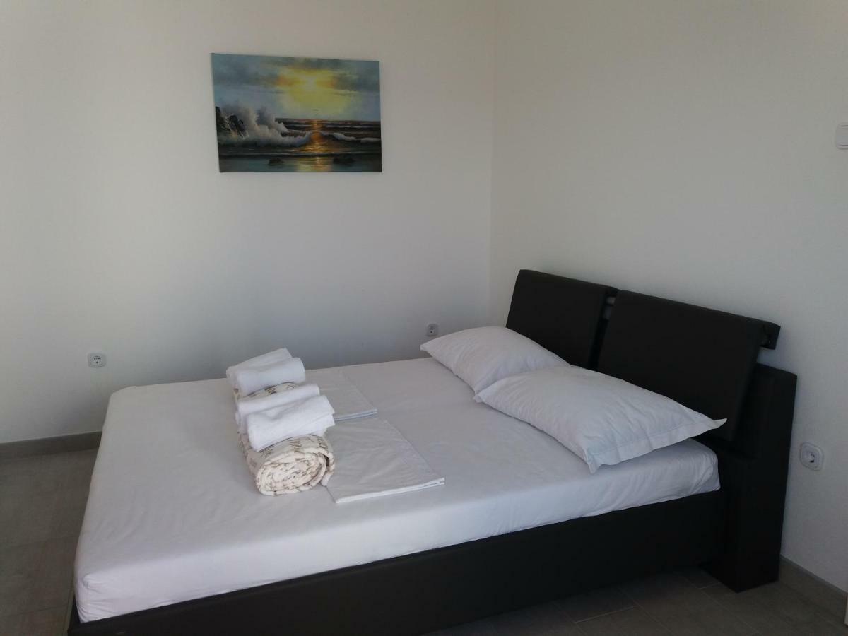 Apartments Marija Dugi Rat Εξωτερικό φωτογραφία